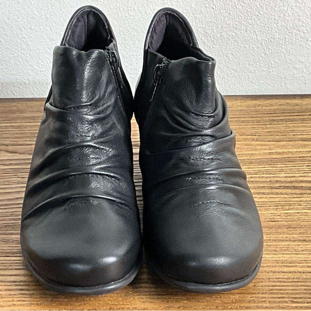 Naot Advance Black Leather Ankle Boot, New in Box - Picture 6 of 8